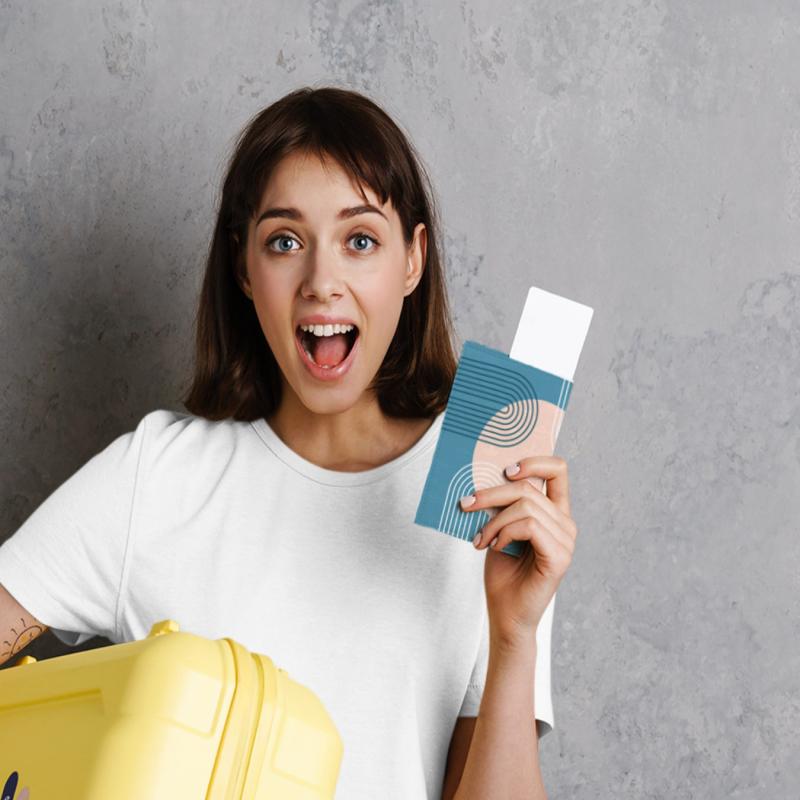 https://emmahansson.co.il/wp-content/uploads/2025/05/p10-passport-pocket-4.jpg